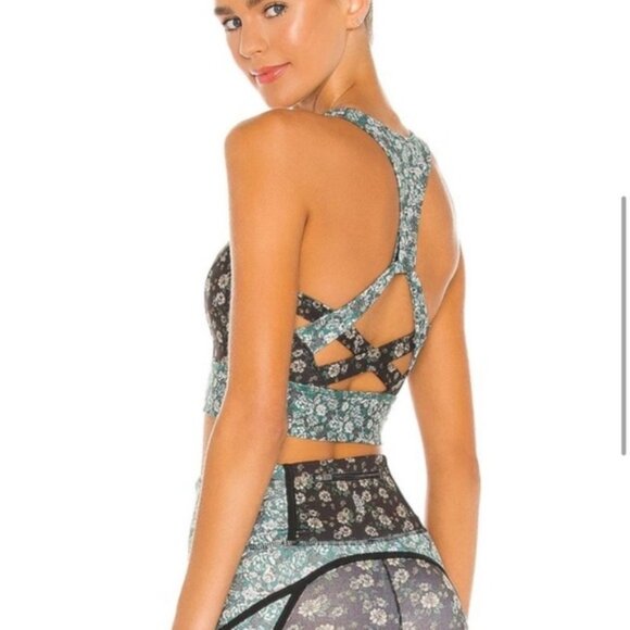 Free People x FP Movement Floral Printed Synergy Strappy Back Sports Bra - Picture 2 of 9